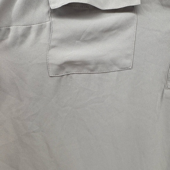Torrid Harper Gray Button Down Feather Blouse Size 3 - Picture 3 of 6